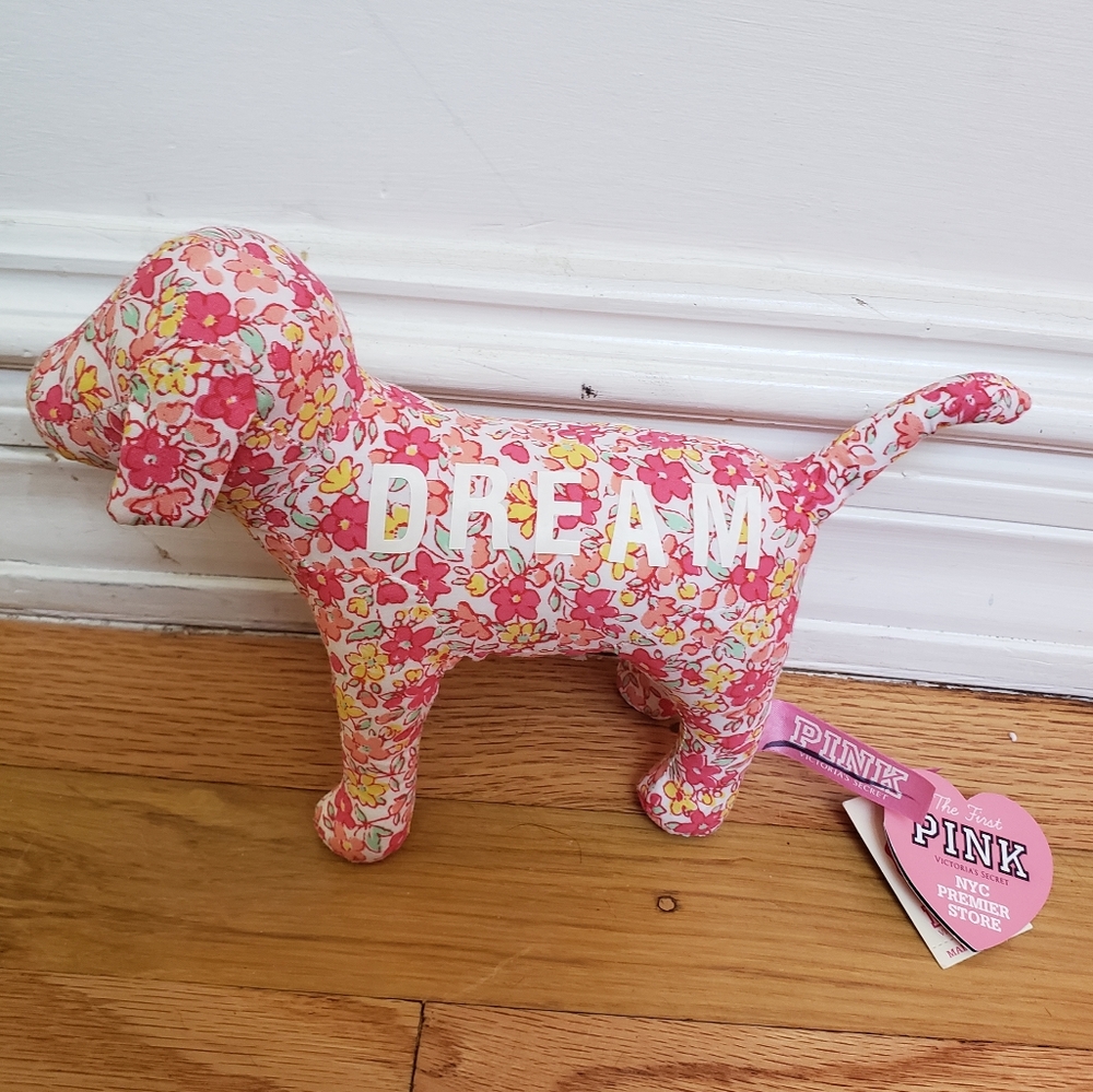 VS Pink Dog